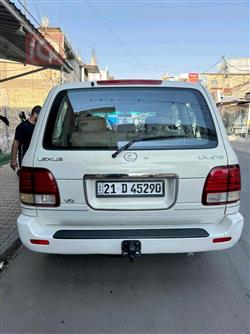 Lexus LX